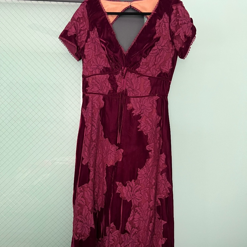 Marchesa Notte Velvet Lace A-Line Cocktail Dress